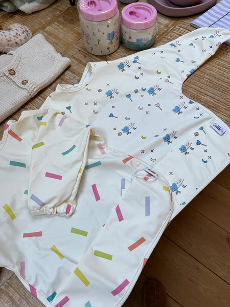 Dancing heart bib