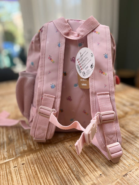 Mini backpack bugs