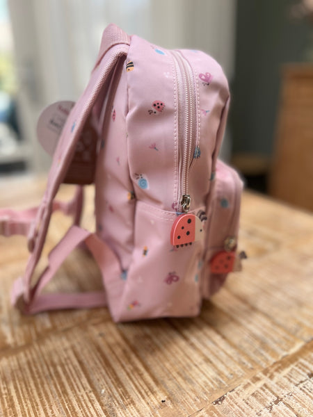 Mini backpack bugs