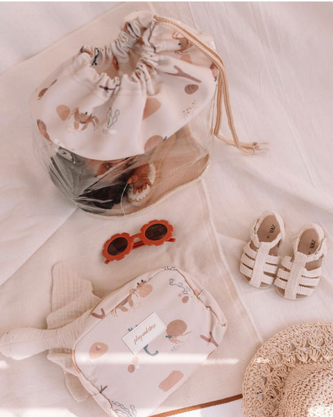 Sand beauty bag